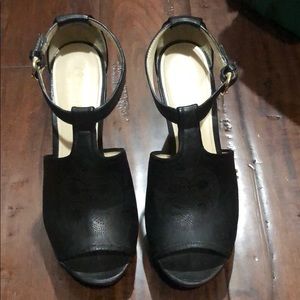 Black coach wedges